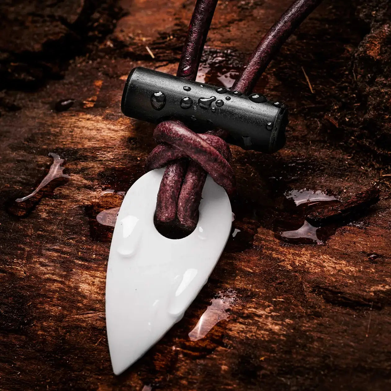 Wazoo Spark Necklace™ | Wearable Ferro Rod Fire Starter for EDC & Survival